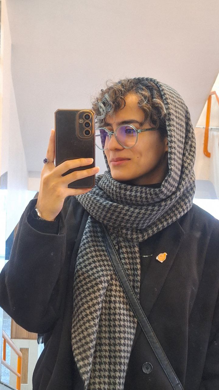 فاطمه قاسمی